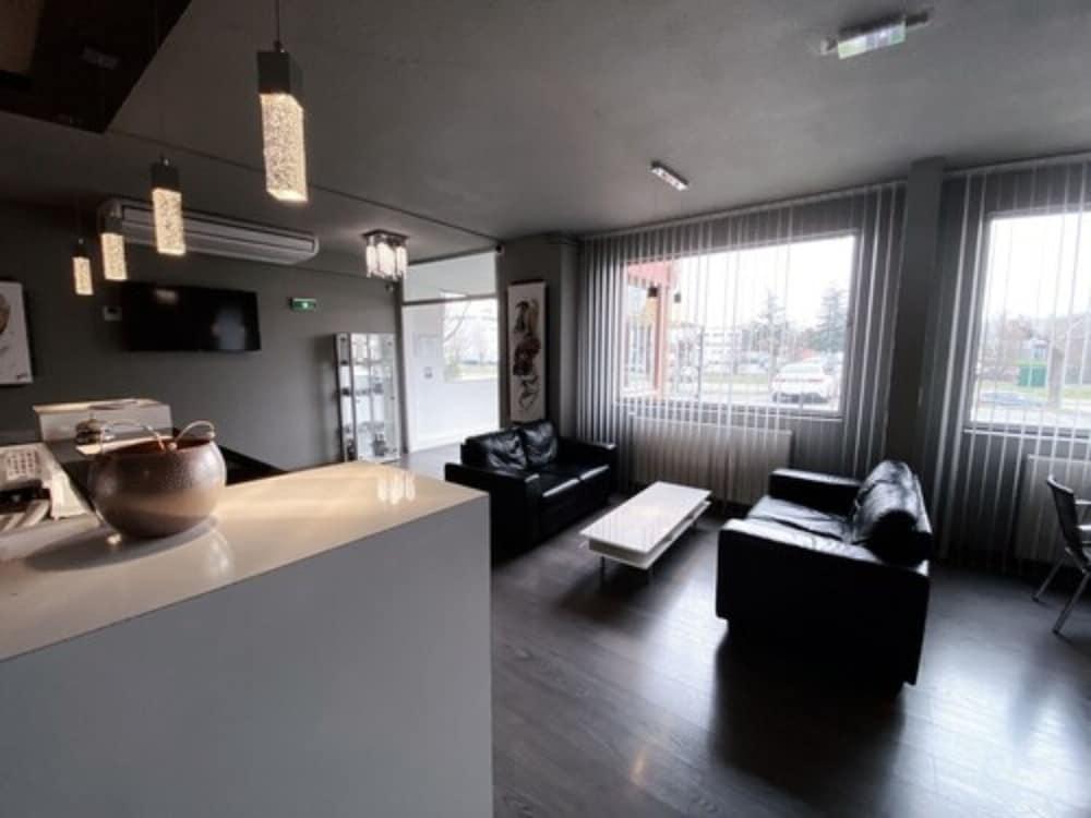 The Originals City, Hotel Ariane, Toulouse Sud Labege Exterior foto